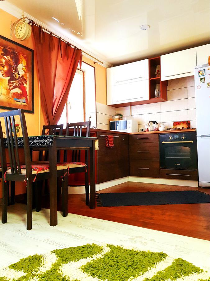 Apartment Ushakova 16 Dnipro Dış mekan fotoğraf
