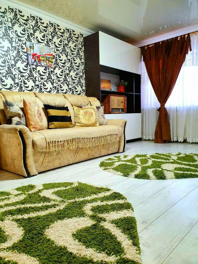Apartment Ushakova 16 Dnipro Dış mekan fotoğraf